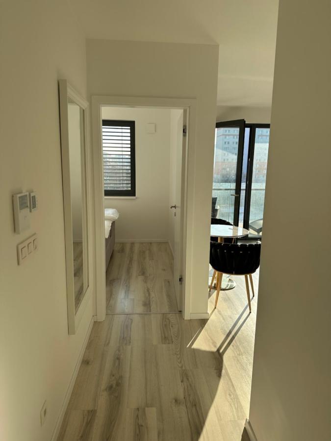 Ein Park Apartment With Free Parking Bratislava Luaran gambar